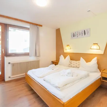 In Near Slopes Apartment