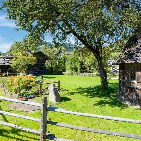 In Near Slopes Apartment