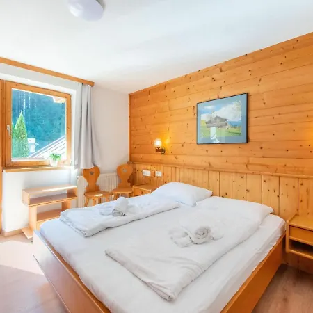 In Near Slopes Apartment *